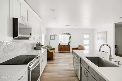 4401 N 9th Avenue, Phoenix, AZ 85013 - Photo 8