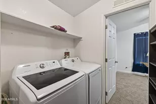 342 S 40th St, Mesa, AZ 85206 - Photo 6