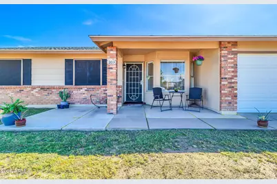 203 E Desert Lane, Gilbert, AZ 85234 - Photo 1