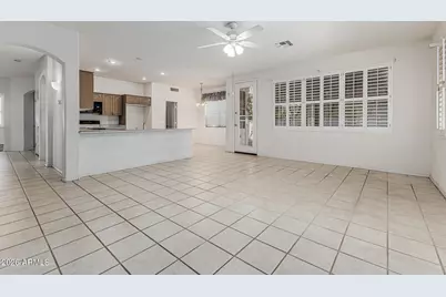 17233 N Thornberry Drive, Surprise, AZ 85374 - Photo 10