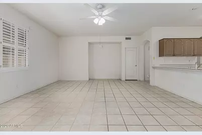 17233 N Thornberry Drive, Surprise, AZ 85374 - Photo 8