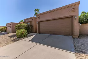 14614 N Kings Way, Fountain Hills, AZ 85268 - Photo 2