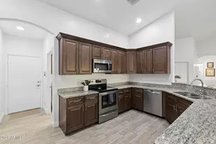 203 E Saddle Butte St, Apache Junction, AZ 85119 - Photo 18