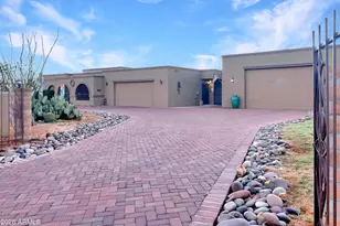 891 W Paseo Potrerro, Green Valley, AZ 85622 - Photo 2