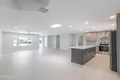 18003 N 129th Avenue, Sun City West, AZ 85375 - Photo 14