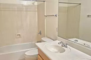 16438 N 72nd Ln, Peoria, AZ 85382 - Photo 14