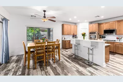 16788 W Tether Trail, Surprise, AZ 85387 - Photo 14