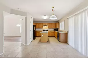 3722 N 105th Dr, Avondale, AZ 85392 - Photo 10