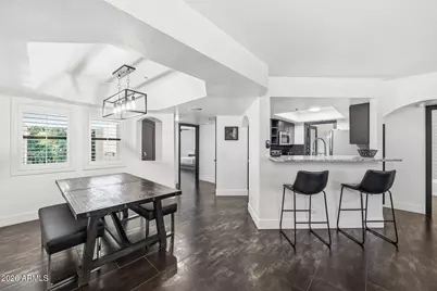 5104 N 32nd Street #324, Phoenix, AZ 85018 - Photo 6