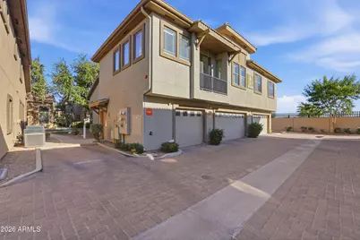 1225 N 36 Street #2011, Phoenix, AZ 85008 - Photo 1