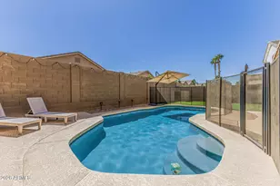 2093 W Goldmine Mountain Dr, San Tan Valley, AZ 85144 - Photo 4