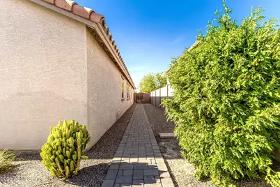 2177 E Gillcrest Road, Gilbert, AZ 85298 - Photo 26