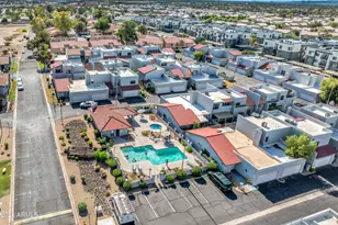 8702 N Shadow Ln, Peoria, AZ 85345 - Photo 30