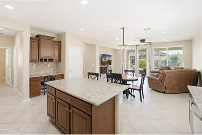 27077 W Escuda Drive, Buckeye, AZ 85396 - Photo 10