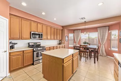 2813 E Cedar Waxwing Drive, Gilbert, AZ 85298 - Photo 8