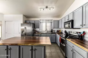 374 E Ironwood Dr, Chandler, AZ 85225 - Photo 10