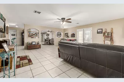 7327 N 181st Avenue, Waddell, AZ 85355 - Photo 4