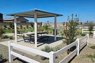 2535 E Homesteader Rd, San Tan Valley, AZ 85140 - Photo 6