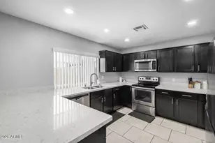 14408 N 42nd Dr, Phoenix, AZ 85053 - Photo 6