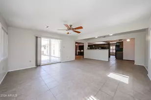 17402 N Lindgren Ave, Sun City, AZ 85351 - Photo 16