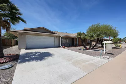 17402 N Lindgren Avenue, Sun City, AZ 85351 - Photo 6