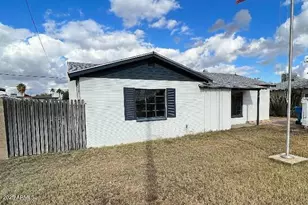 1934 E Mitchell Dr, Phoenix, AZ 85016 - Photo 1