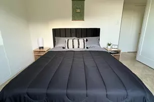 1934 E Mitchell Dr, Phoenix, AZ 85016 - Photo 10