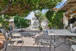 734 E Desert Dr S, Phoenix, AZ 85042 - Photo 4