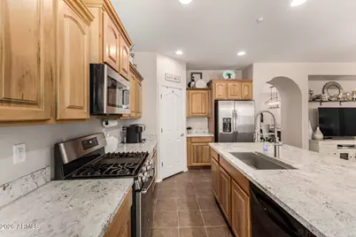 29730 N 121st Drive, Peoria, AZ 85383 - Photo 16