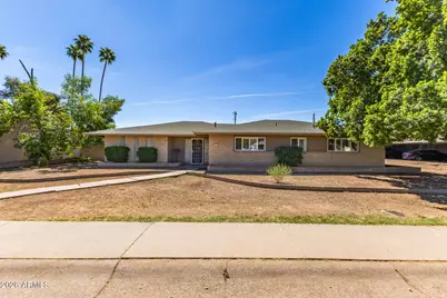 223 E Concorda Drive, Tempe, AZ 85282 - Photo 1