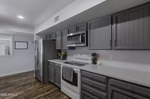 1301 S Hall, Mesa, AZ 85204 - Photo 14