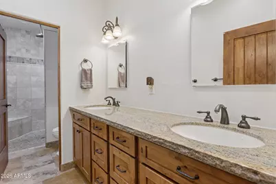 601 W Gibraltar Lane, Phoenix, AZ 85023 - Photo 30