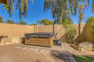 601 W Gibraltar Ln, Phoenix, AZ 85023 - Photo 30