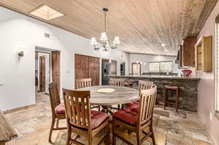 601 W Gibraltar Ln, Phoenix, AZ 85023 - Photo 8