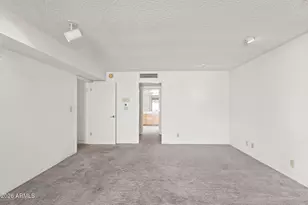 114 E San Miguel Ave, Phoenix, AZ 85012 - Photo 38