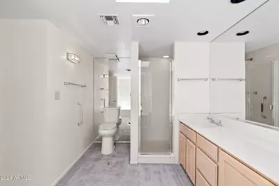 114 E San Miguel Avenue, Phoenix, AZ 85012 - Photo 42