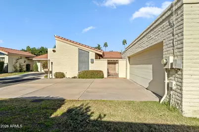 114 E San Miguel Avenue, Phoenix, AZ 85012 - Photo 2