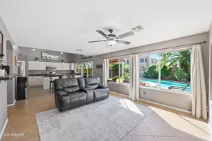 3165 E Desert Ln, Gilbert, AZ 85234 - Photo 8