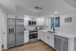 610 E Montebello Ave, Phoenix, AZ 85012 - Photo 1