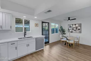 610 E Montebello Ave, Phoenix, AZ 85012 - Photo 10