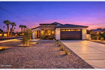 2645 E Fairmount Avenue, Phoenix, AZ 85016 - Photo 2