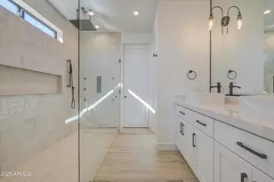 2645 E Fairmount Ave, Phoenix, AZ 85016 - Photo 32