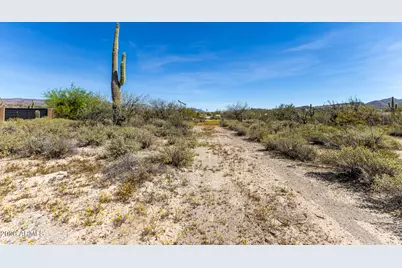 48405 N 29th Avenue, New River, AZ 85087 - Photo 4