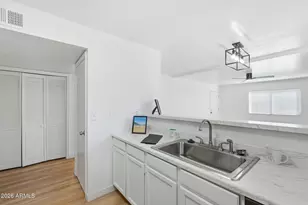 623 W Guadalupe Rd, Mesa, AZ 85210 - Photo 10