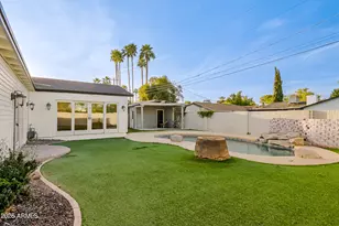 5328 E Pinchot Ave, Phoenix, AZ 85018 - Photo 14