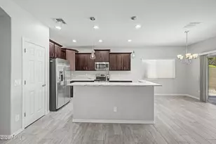 1347 W Spine Tree Ave, San Tan Valley, AZ 85140 - Photo 4