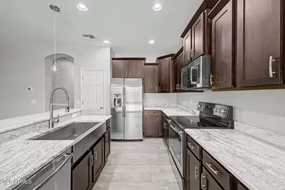 1347 W Spine Tree Avenue, San Tan Valley, AZ 85140 - Photo 6