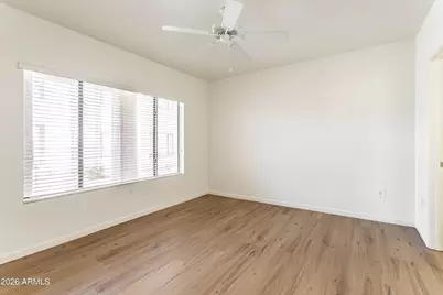750 E Northern Avenue #1052, Phoenix, AZ 85020 - Photo 10