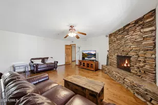 9037 N Arroya Grande Dr, Phoenix, AZ 85028 - Photo 18