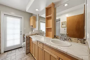 9037 N Arroya Grande Dr, Phoenix, AZ 85028 - Photo 30